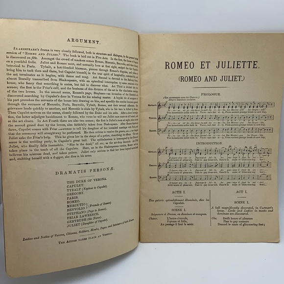 Official Libretto Romeo et Juliette Metropolitan Opera House French English - Picture 3 of 6